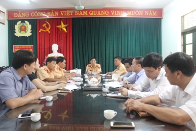   Tiến hành tuần tra, kiểm soát, xử lý vi phạm quy định về Bảo hiểm BBTNDS của chủ xe cơ giới tại Phú Thọ và Quảng Ninh